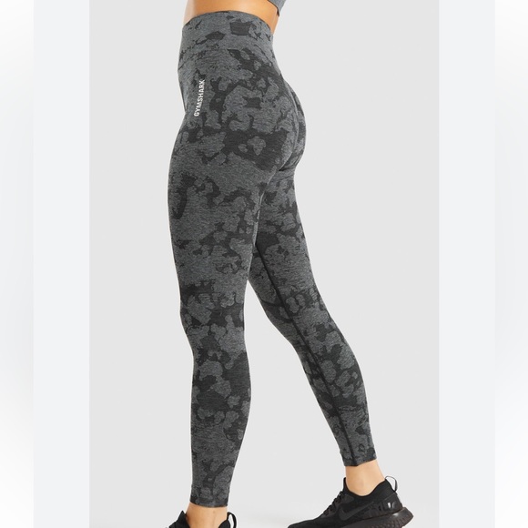 gymshark adapt camo seamless leggings - Picture 7 of 8